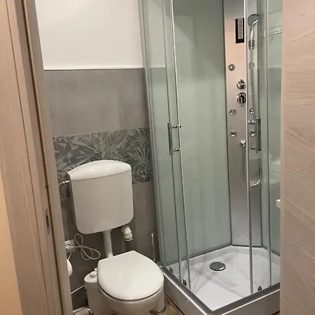 Готель Domus La Foce Генуя